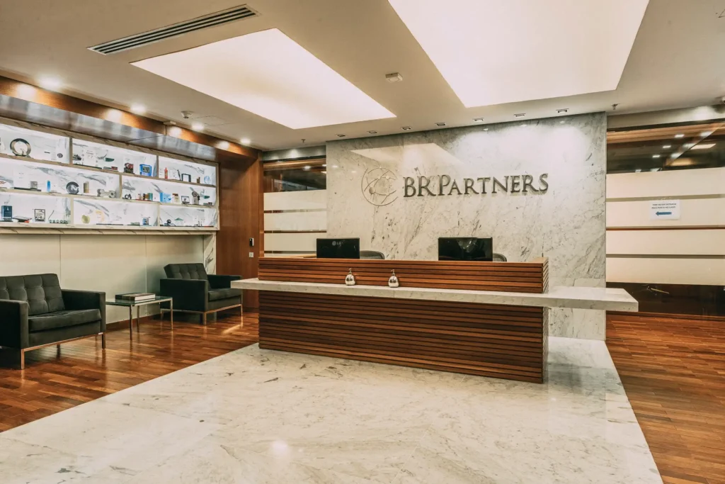 BR Partners